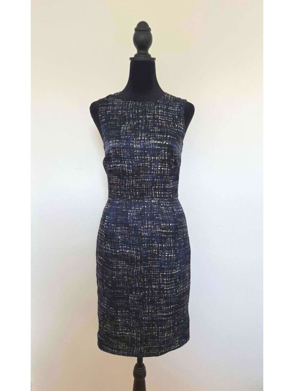 Judith & Charles Made in Canada 100% Silk Sleeveless Abstract Print Dress Size 0